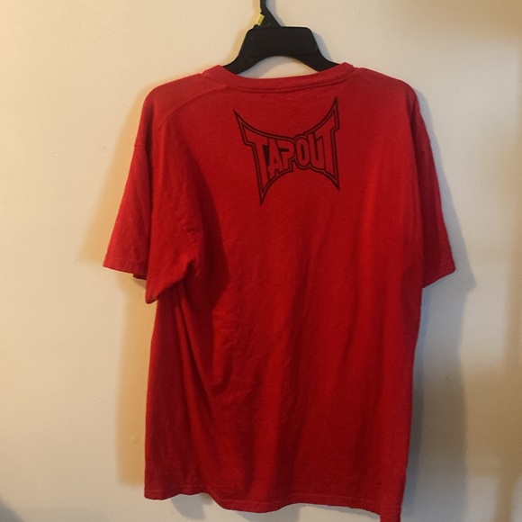 TapOut Tshirt - Picture 2 of 3